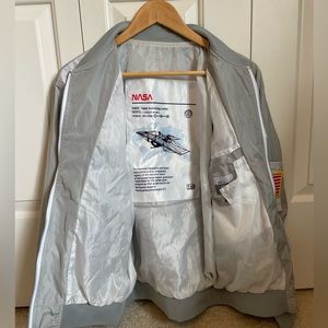 H&M NASA Women’s Bomber Jacket Small EUC
